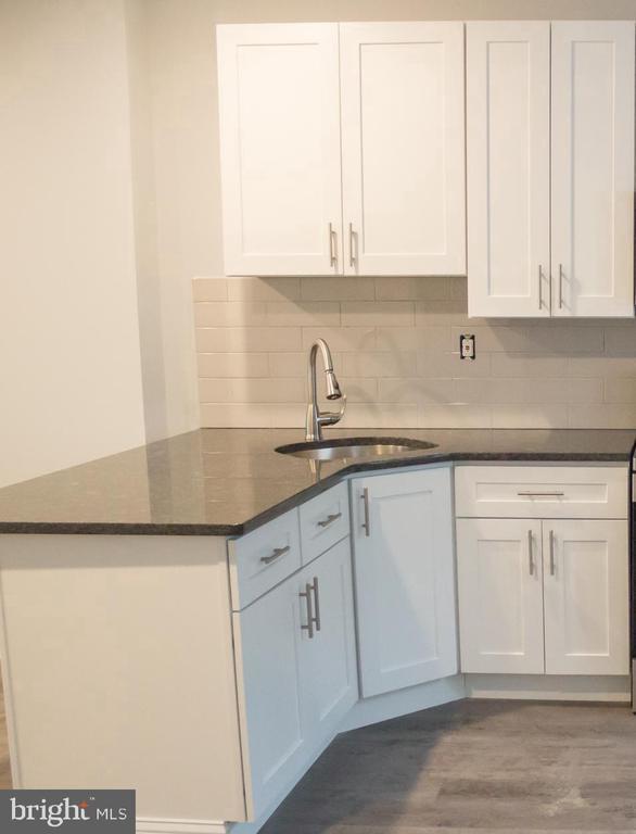 5922 Belmar Ter, Philadelphia