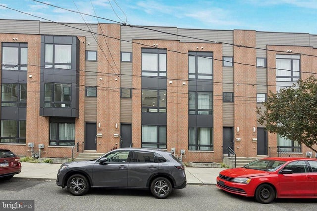 1418 S Howard St, Philadelphia