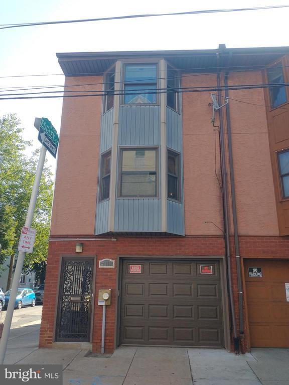 2111 N 18th St, Philadelphia