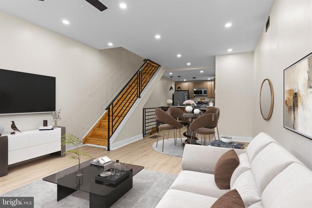 2122 E Birch St, Philadelphia