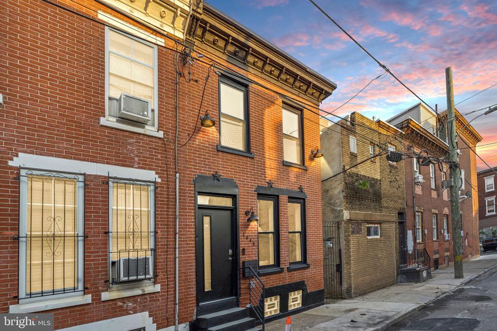 1645 S Mole St, PHILADELPHIA