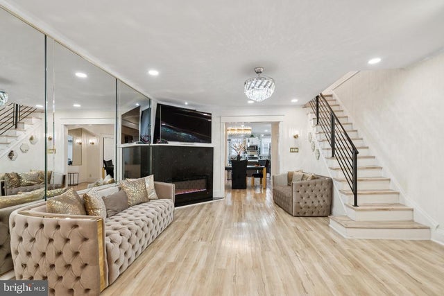 6430 N Smedley St, Philadelphia