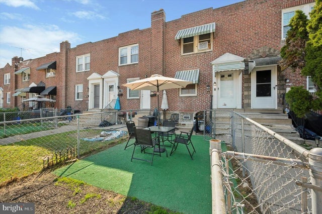 2076 Fraley St, Philadelphia