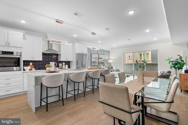 107 Ellsworth St, Philadelphia