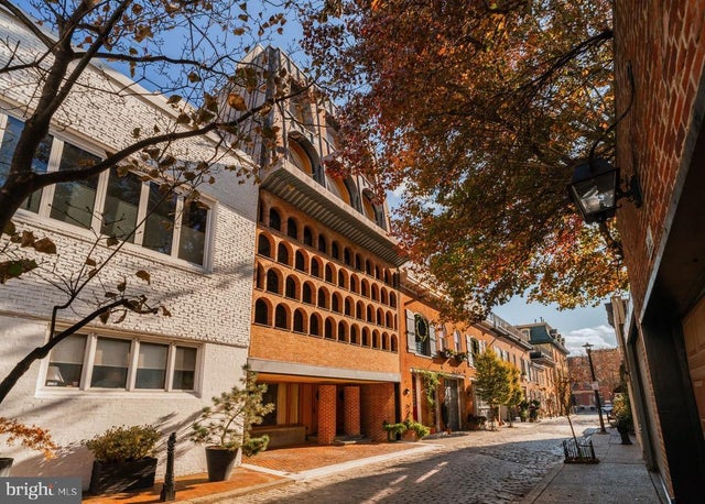 307 S Chadwick St, Philadelphia