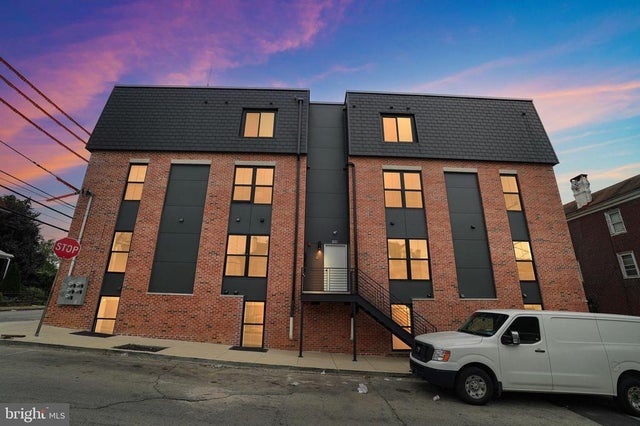 100 E Herman St #unit 4, Philadelphia