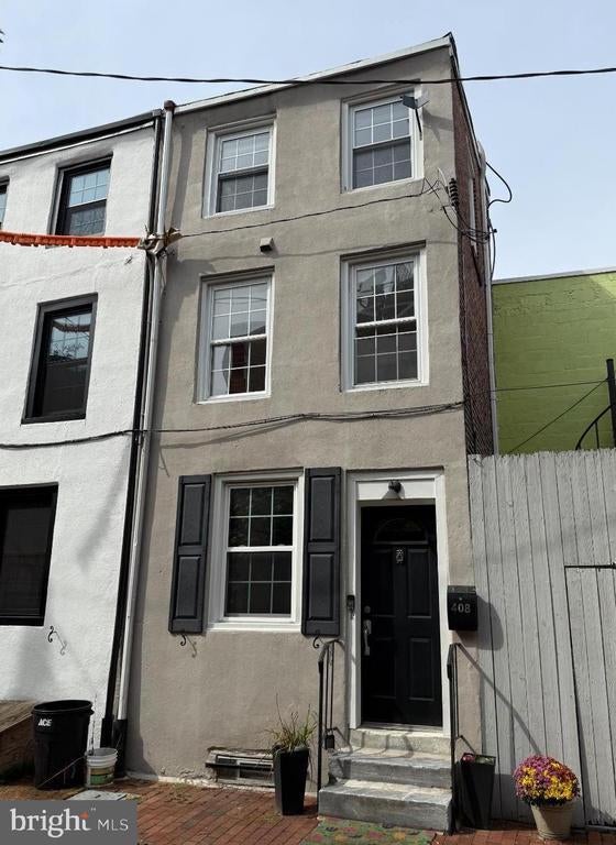 408 S Alder St, Philadelphia