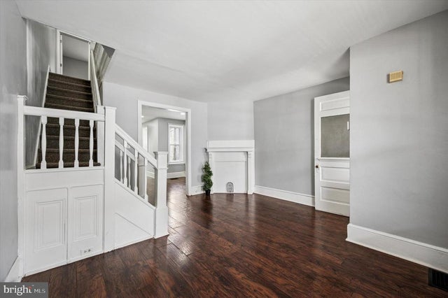 816 S Vogdes St, Philadelphia