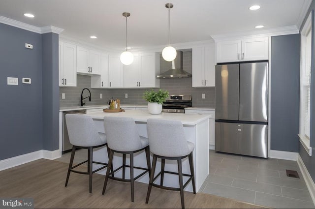 7429 S Tanager St, Philadelphia