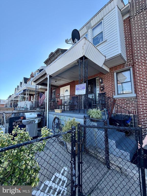 4042 O St, Philadelphia