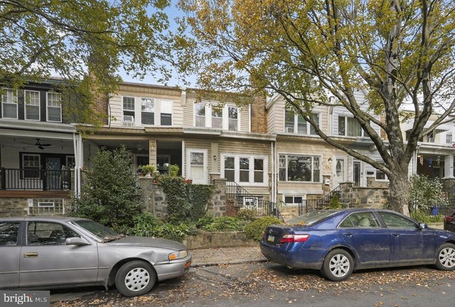 882 N Woodstock St, Philadelphia