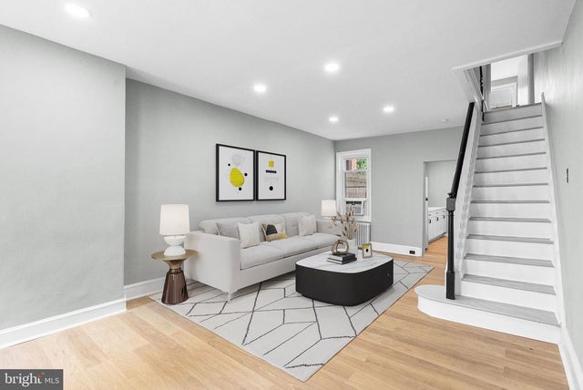 107 Kingsley St, Philadelphia