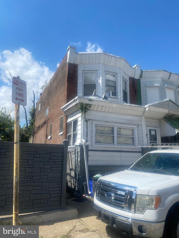 2810 N Newkirk St, Philadelphia