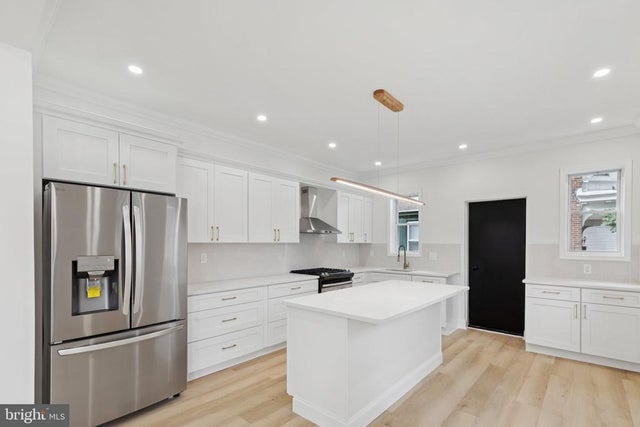 137 W Manheim St, Philadelphia