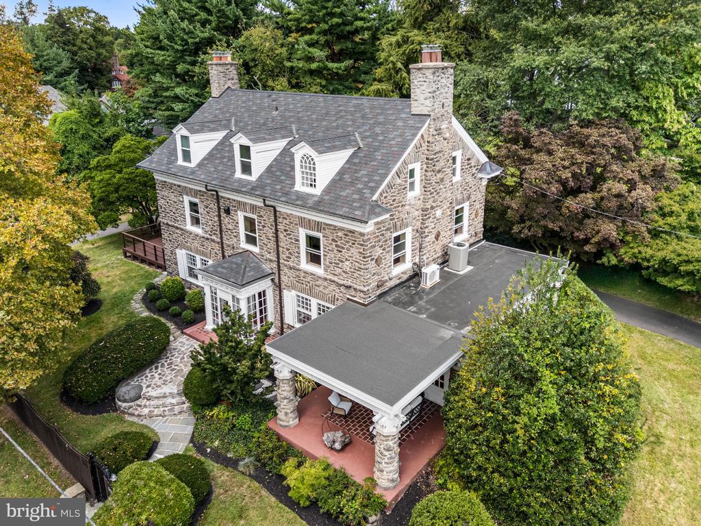 501 E Sedgwick St, PHILADELPHIA