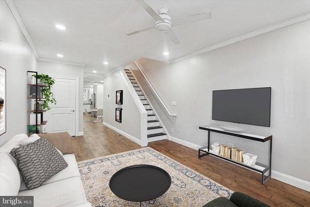 3176 Chatham St, Philadelphia