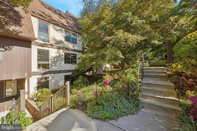 261 Shawmont Ave #d, Philadelphia