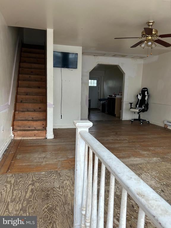 6808 Guyer Ave, Philadelphia