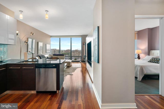 2101 Market St #1408, Philadelphia