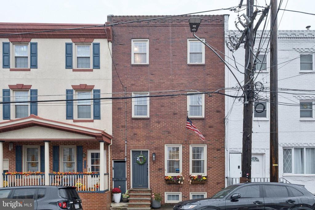 2614 E Somerset St, PHILADELPHIA