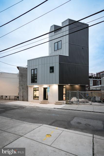 437 Memphis St, Philadelphia