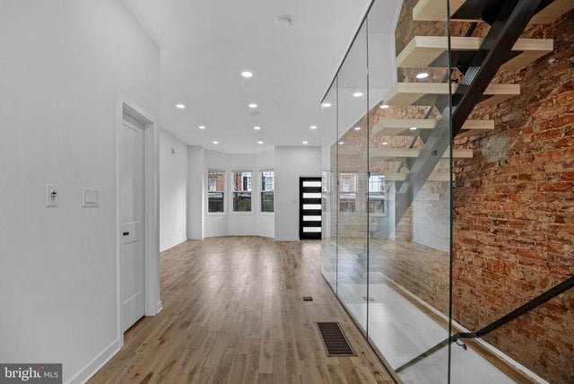 2932 Cambridge St, Philadelphia