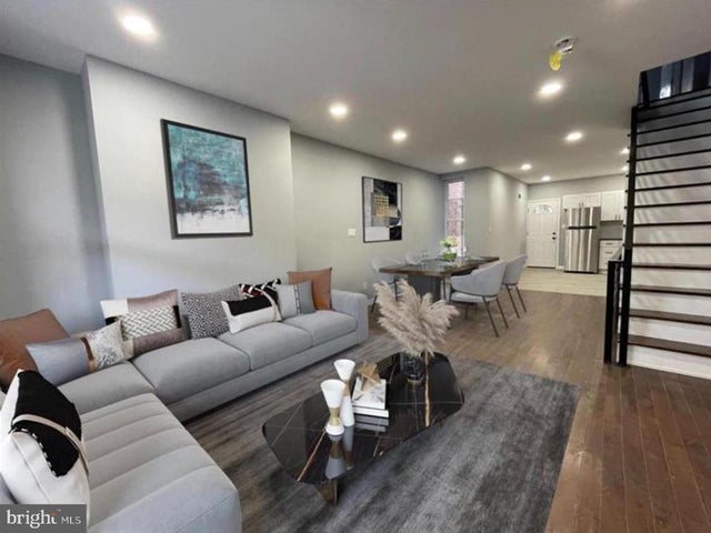 1530 S Lindenwood St, Philadelphia