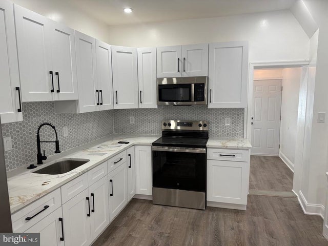 2003 E Pacific St, Philadelphia