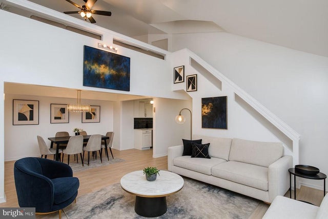 48 Bonnie Gellman Ct #b48, Philadelphia