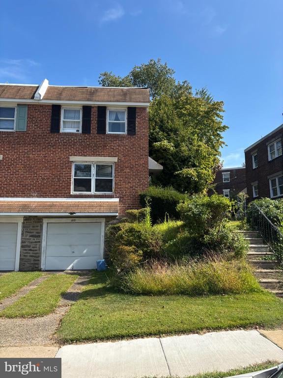 609 Fountain St, Philadelphia