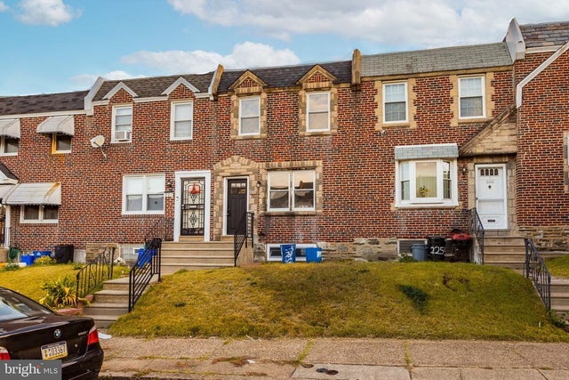 223 Stearly St, Philadelphia