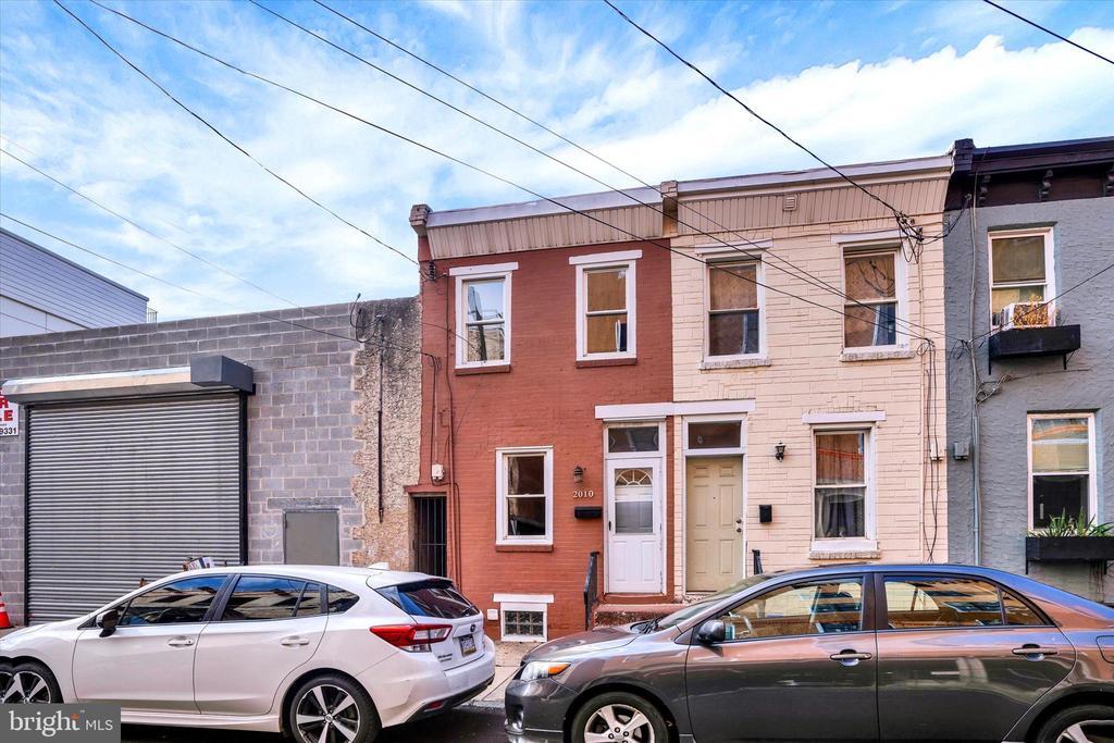 2010 E Boston St, PHILADELPHIA