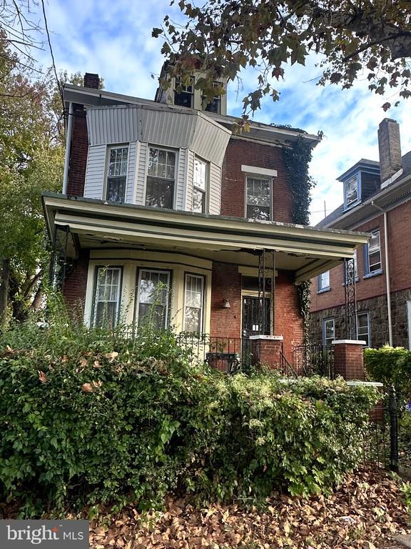 1009 Lindley Ave, Philadelphia