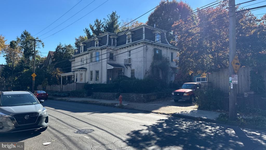 5430 Greene St, PHILADELPHIA