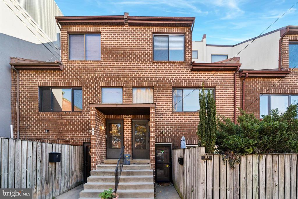 855 N 28th St #b, PHILADELPHIA