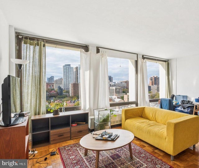 210 Locust St #16ew, Philadelphia