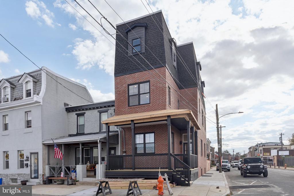 2800 Bridge St, PHILADELPHIA