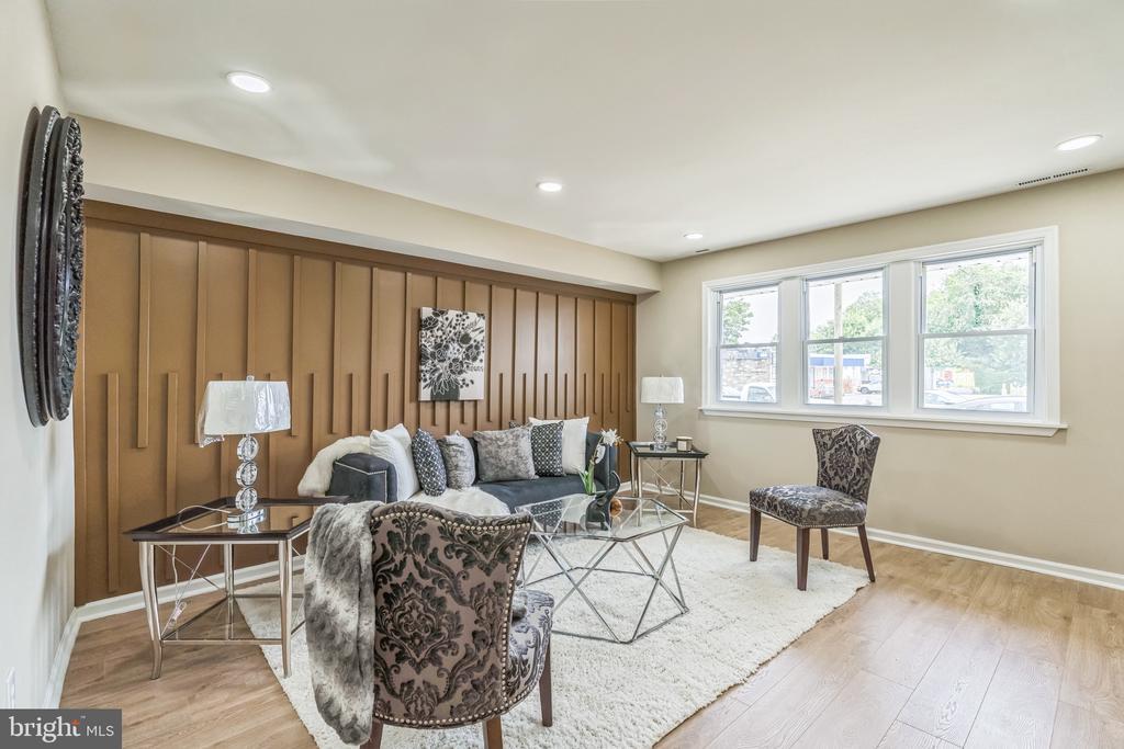 5734 Harbison Ave, PHILADELPHIA