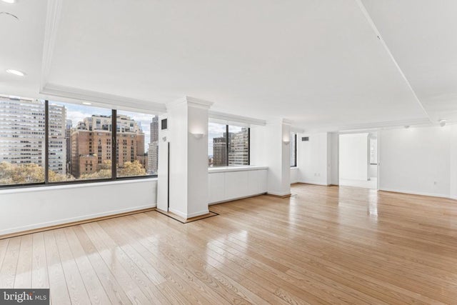 202-10 W Rittenhouse Sq #1106, Philadelphia