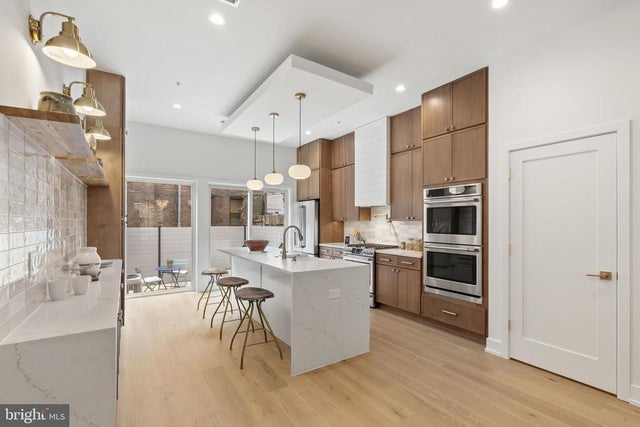 2214 E Gordon St, Philadelphia