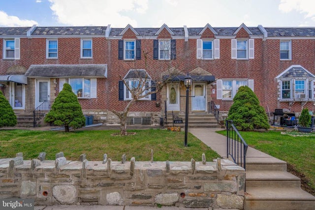 7235 Montague St, Philadelphia