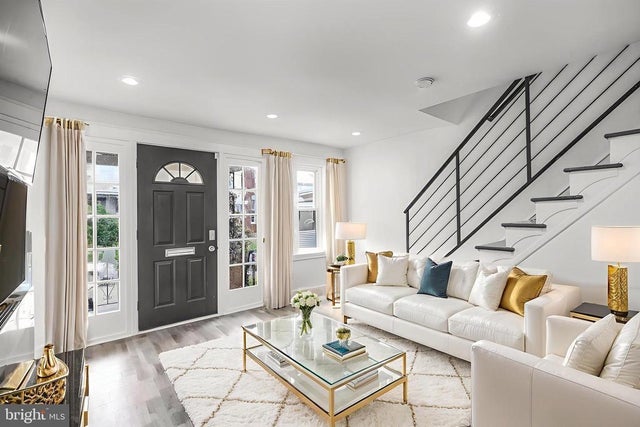 7734 Temple Rd, Philadelphia