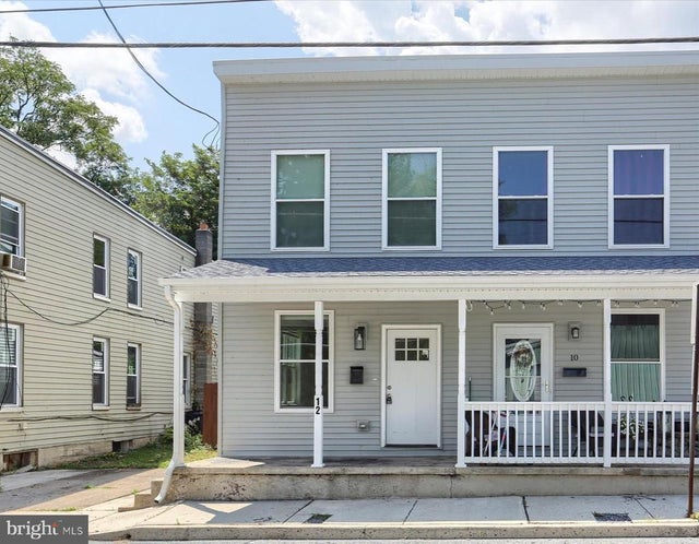 12 S Main St, Marysville