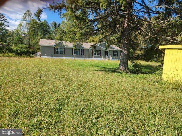 1330 Buckwheat Rd, Millerstown