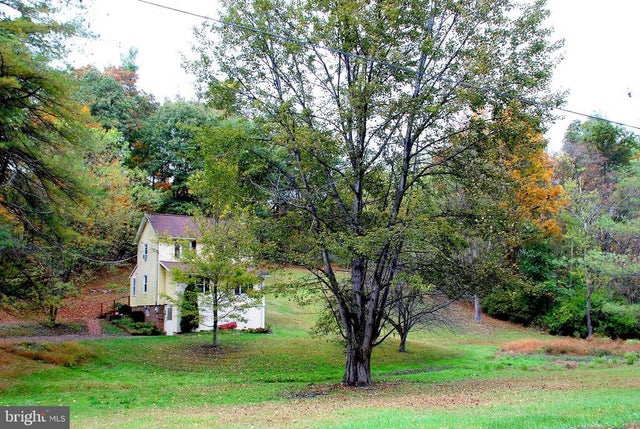 968 Mahanoy Valley Rd, Duncannon