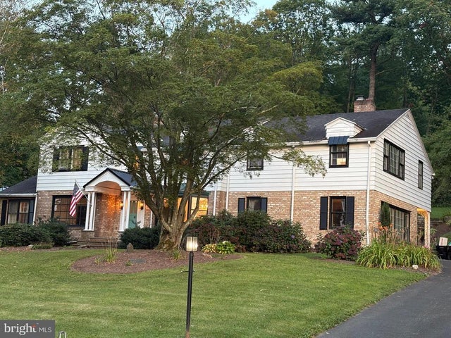 1621 Howard Ave, Pottsville