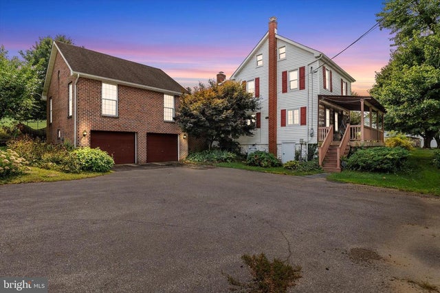 1114 Deturksville Rd, Pine Grove