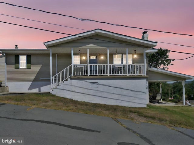 325 Washington St, Minersville