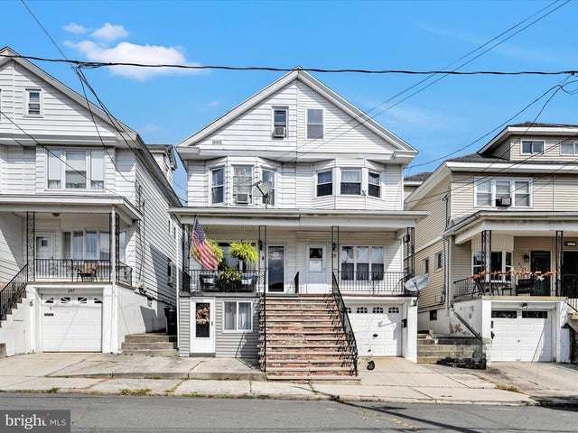 209 Indiana Ave, Shenandoah