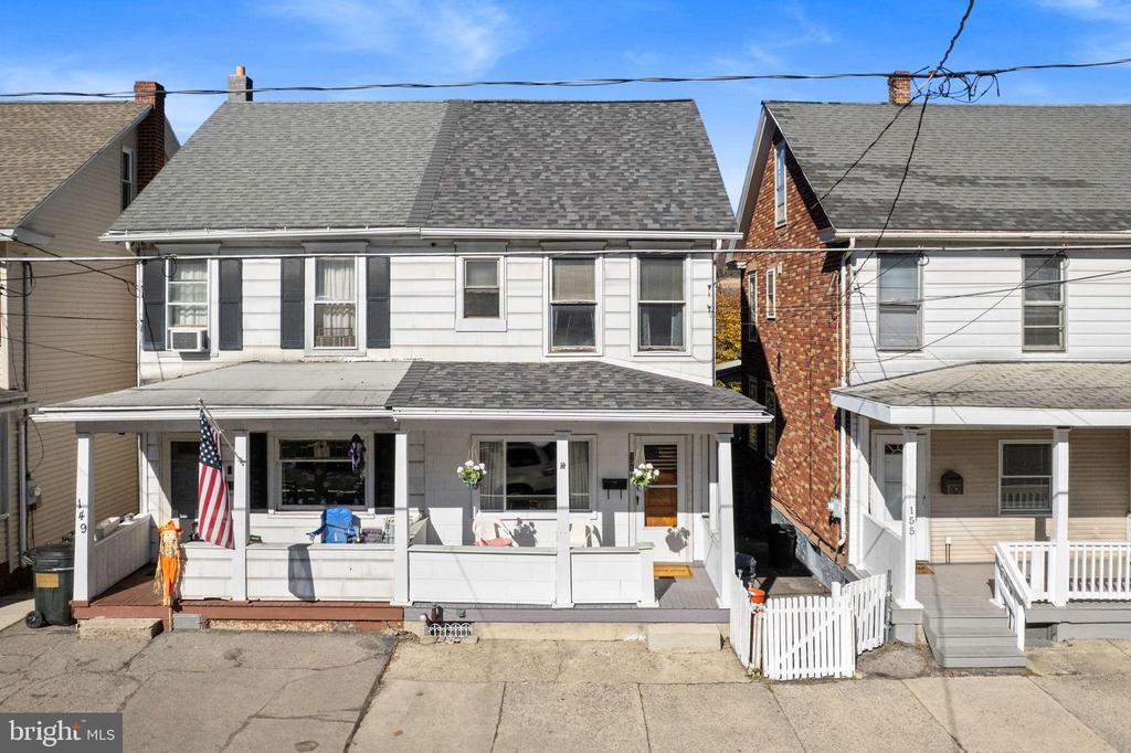 151 E High St, COALDALE